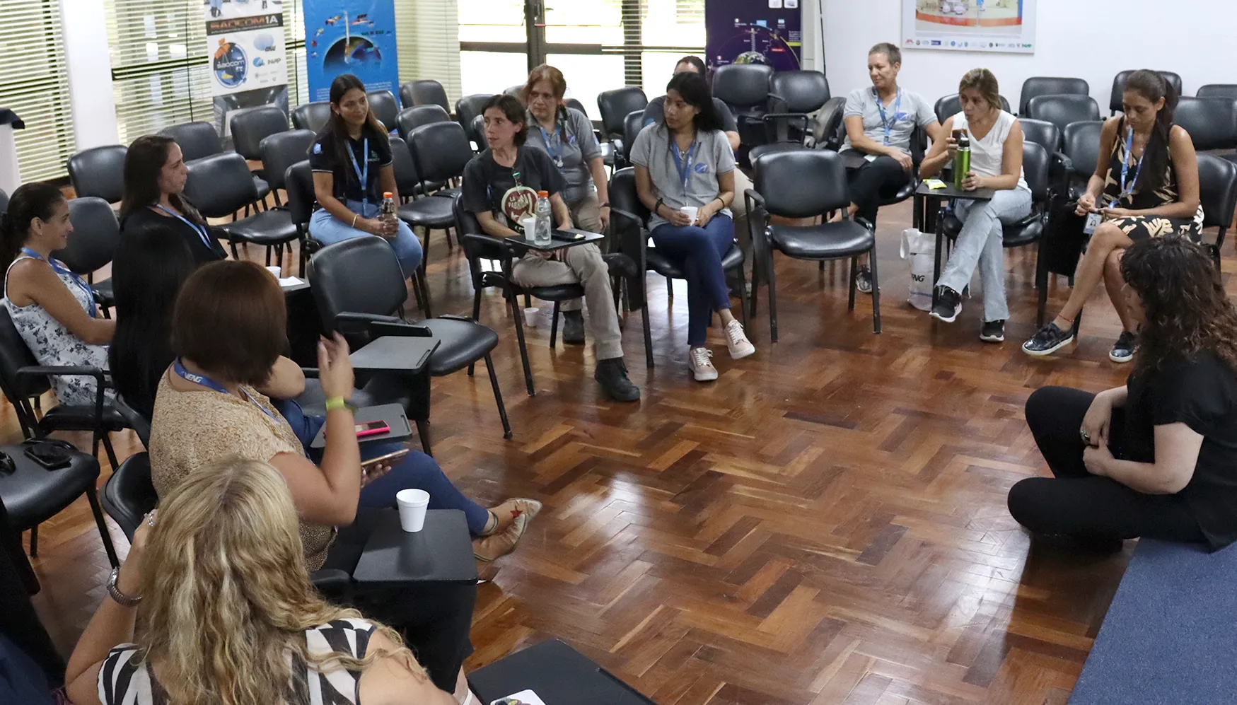 politicas de genero mujeres veng-4